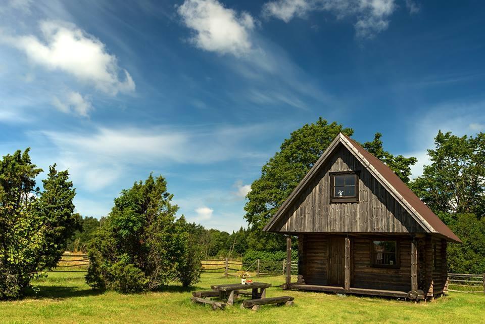 Veskikivi Holiday Home Mäebe Exterior photo